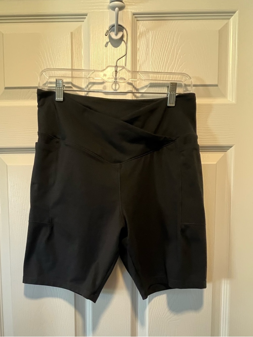 Women’s Danskin High Athletic Shorts 
Size Large